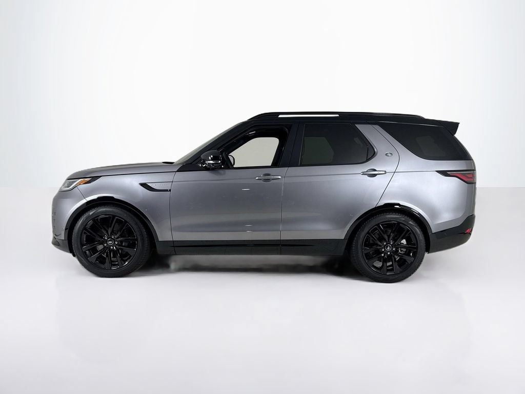 Used 2026 Land Rover Discovery Limited Edition AWD/4WD image 2