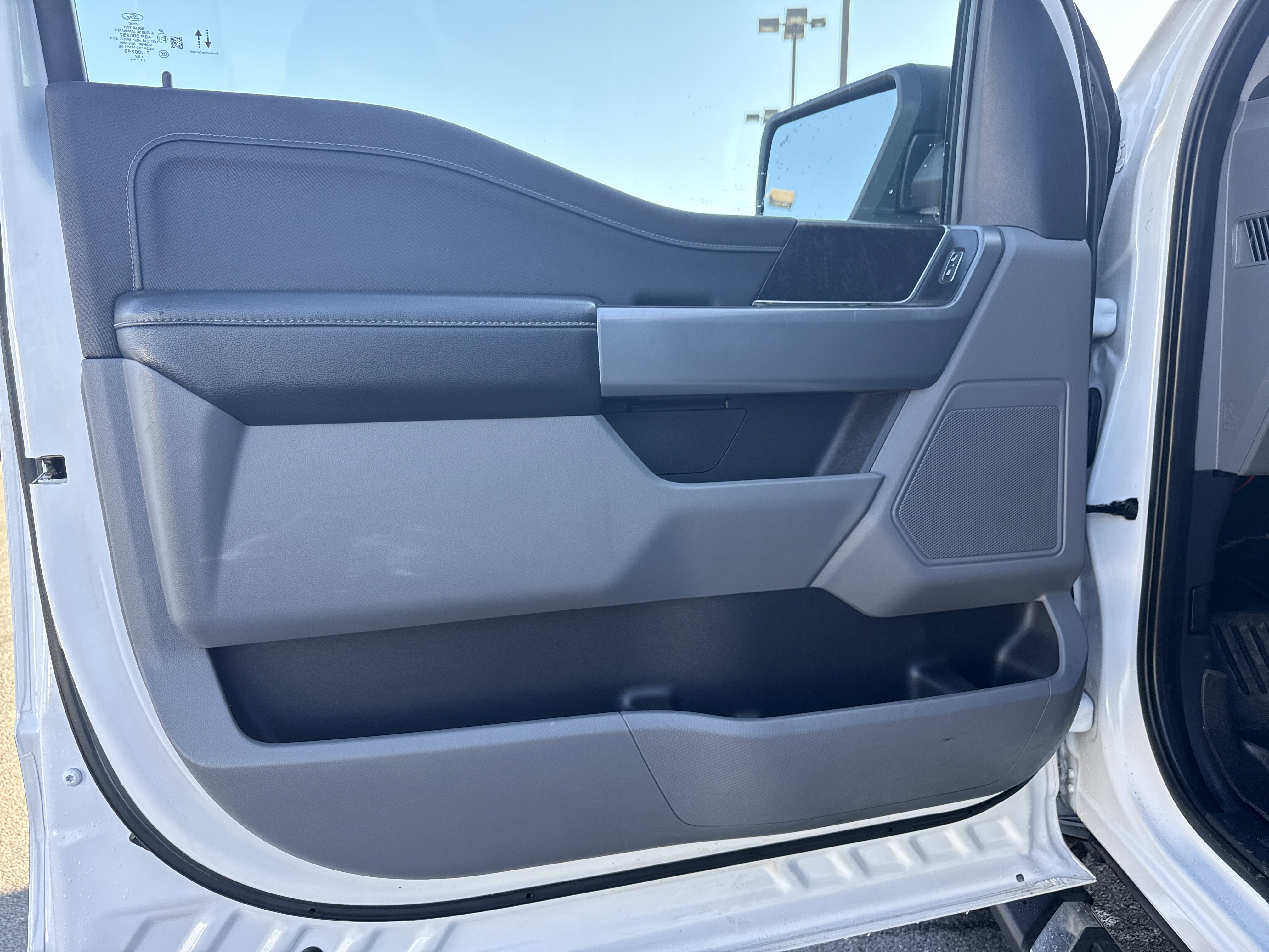 Used 2022 Ford F150 XLT w/ Equipment Group 301A Mid image 13