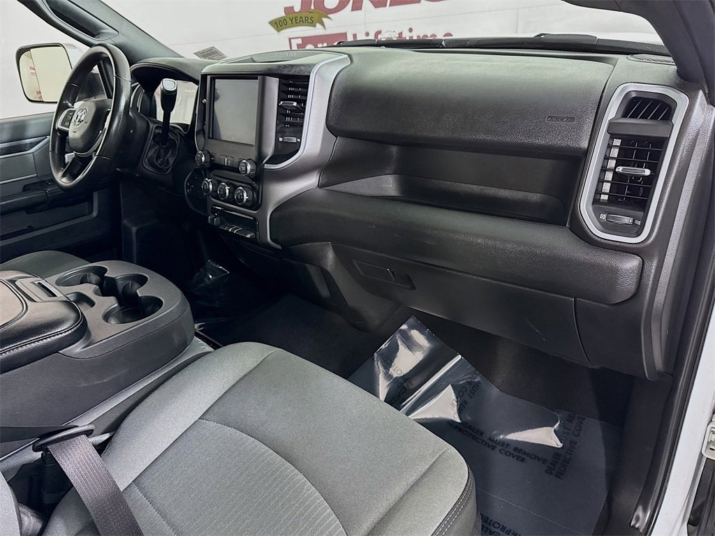 Used 2022 RAM 3500 Big Horn image 32