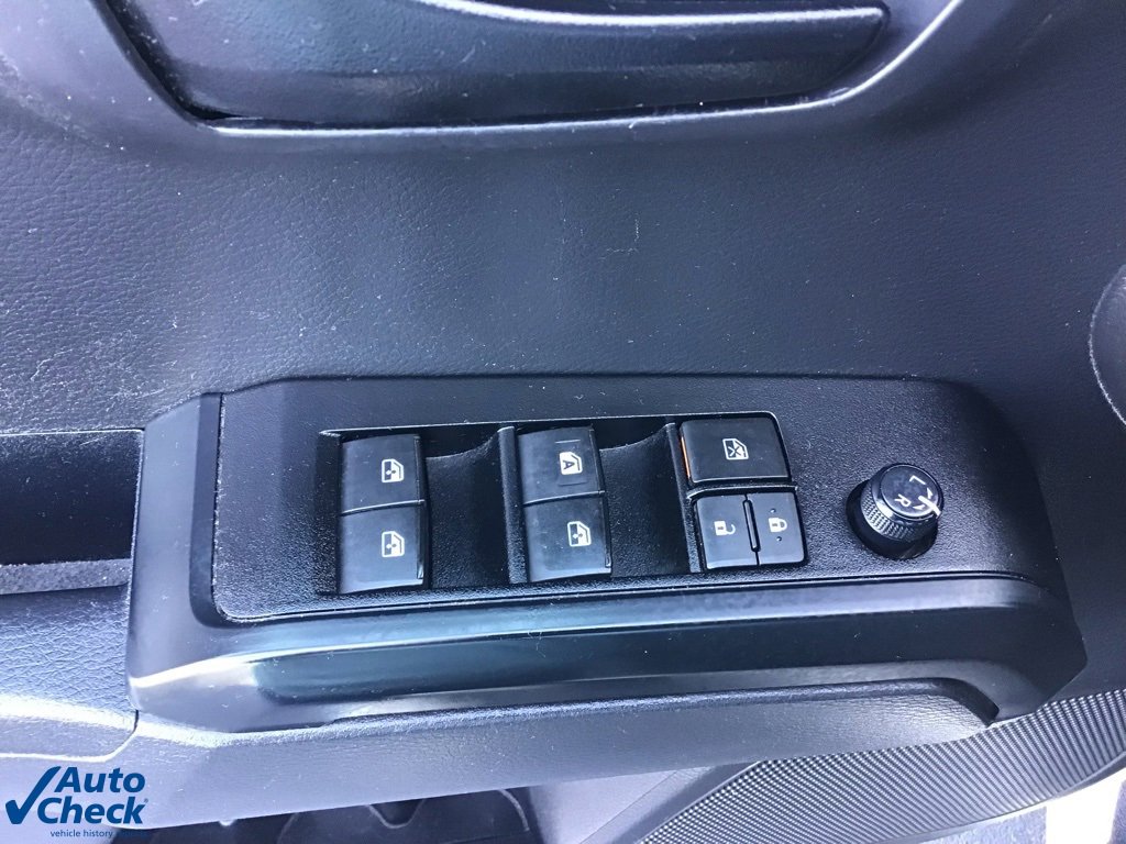 Used 2022 Toyota Tacoma SR image 27