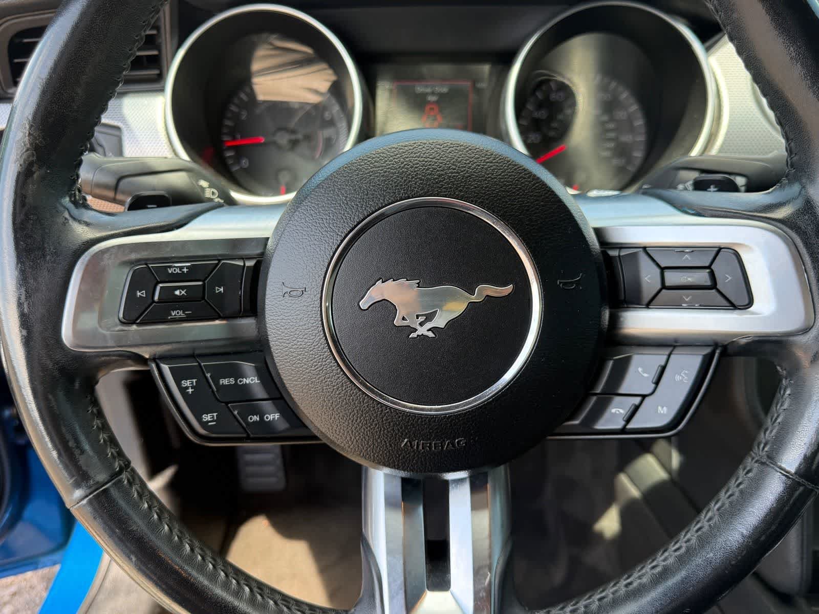 Used 2018 Ford Mustang Coupe w/ Equipment Group 101A RWD image 15