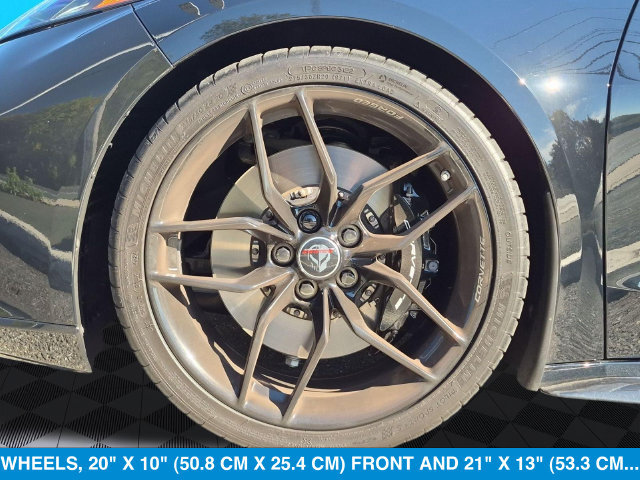 Used 2025 Chevrolet Corvette Z06 w/ Stealth Interior Trim Package RWD image 10