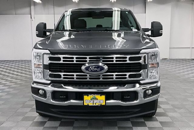 Used 2025 Ford F250 XLT AWD/4WD image 4