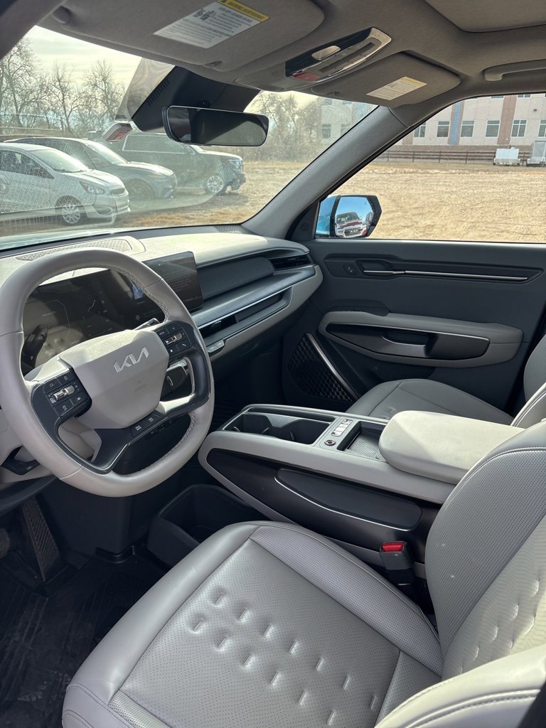 Certified 2024 Kia EV9 Wind image 9