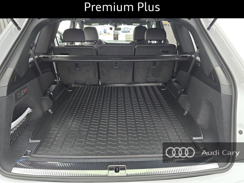 New 2025 Audi Q7 3.0T Premium Plus image 12