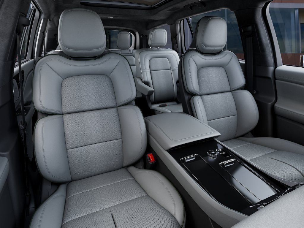 New 2027 Lincoln Aviator Black Label w/ Dynamic Handling Package AWD/4WD image 10