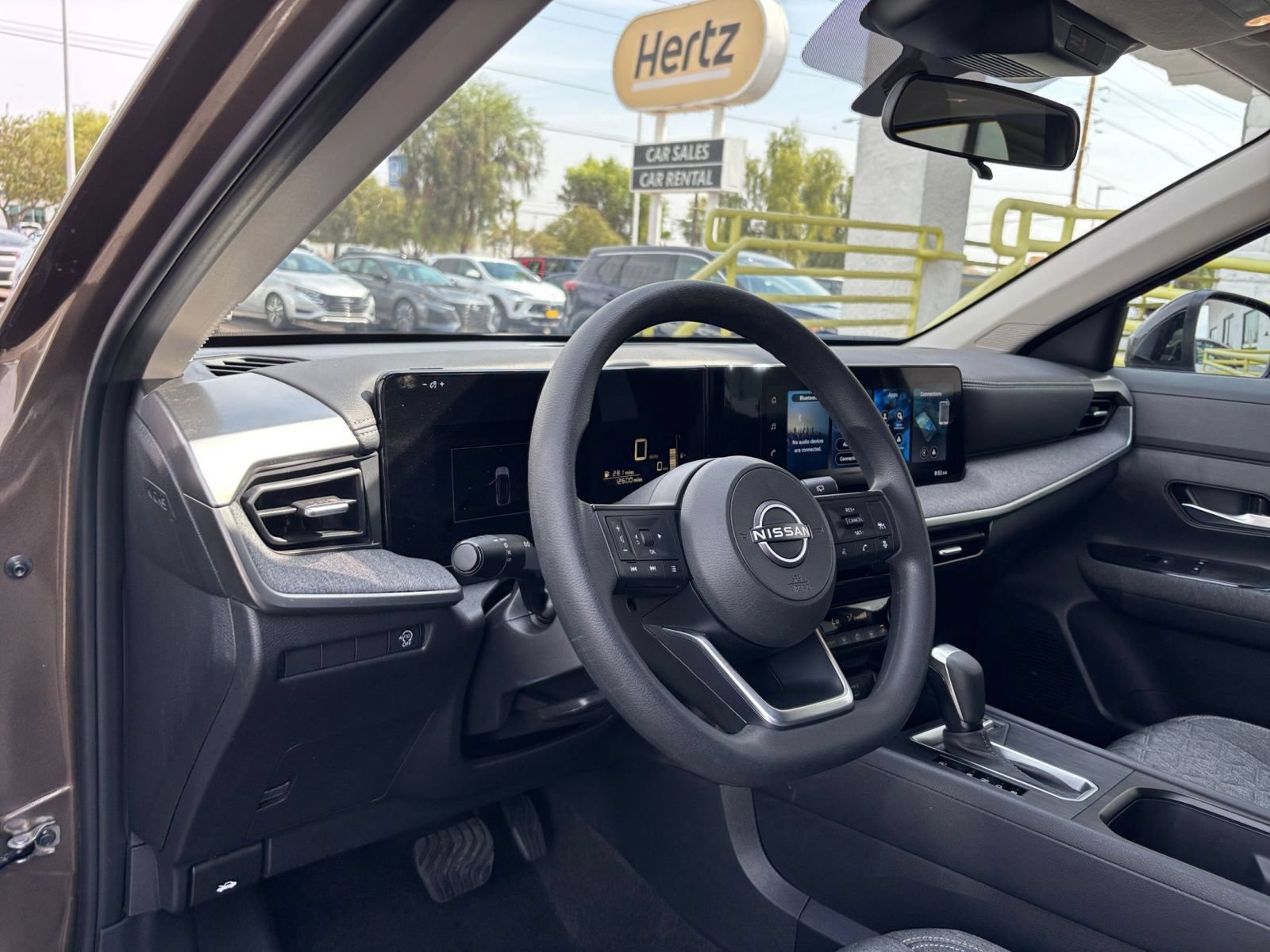 Used 2026 Nissan Kicks SV FWD image 32