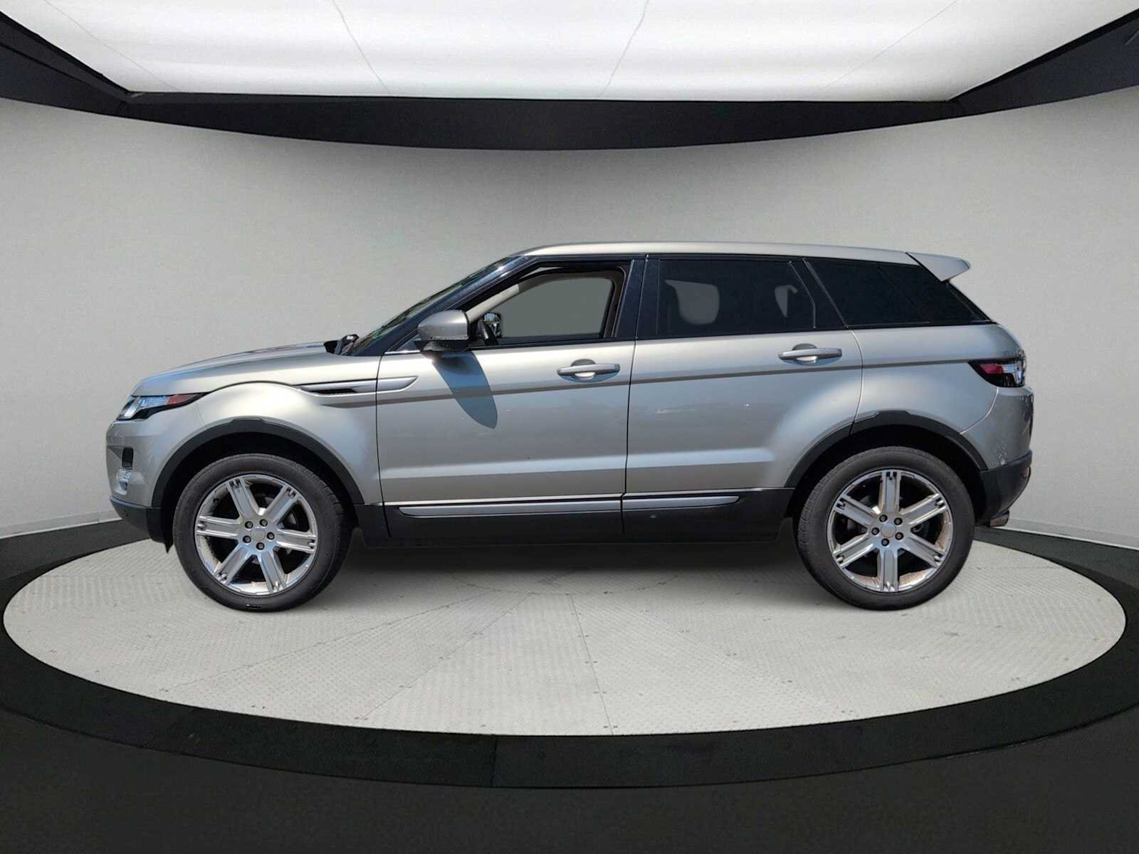 Used 2013 Land Rover Range Rover Evoque Pure Premium AWD/4WD image 5