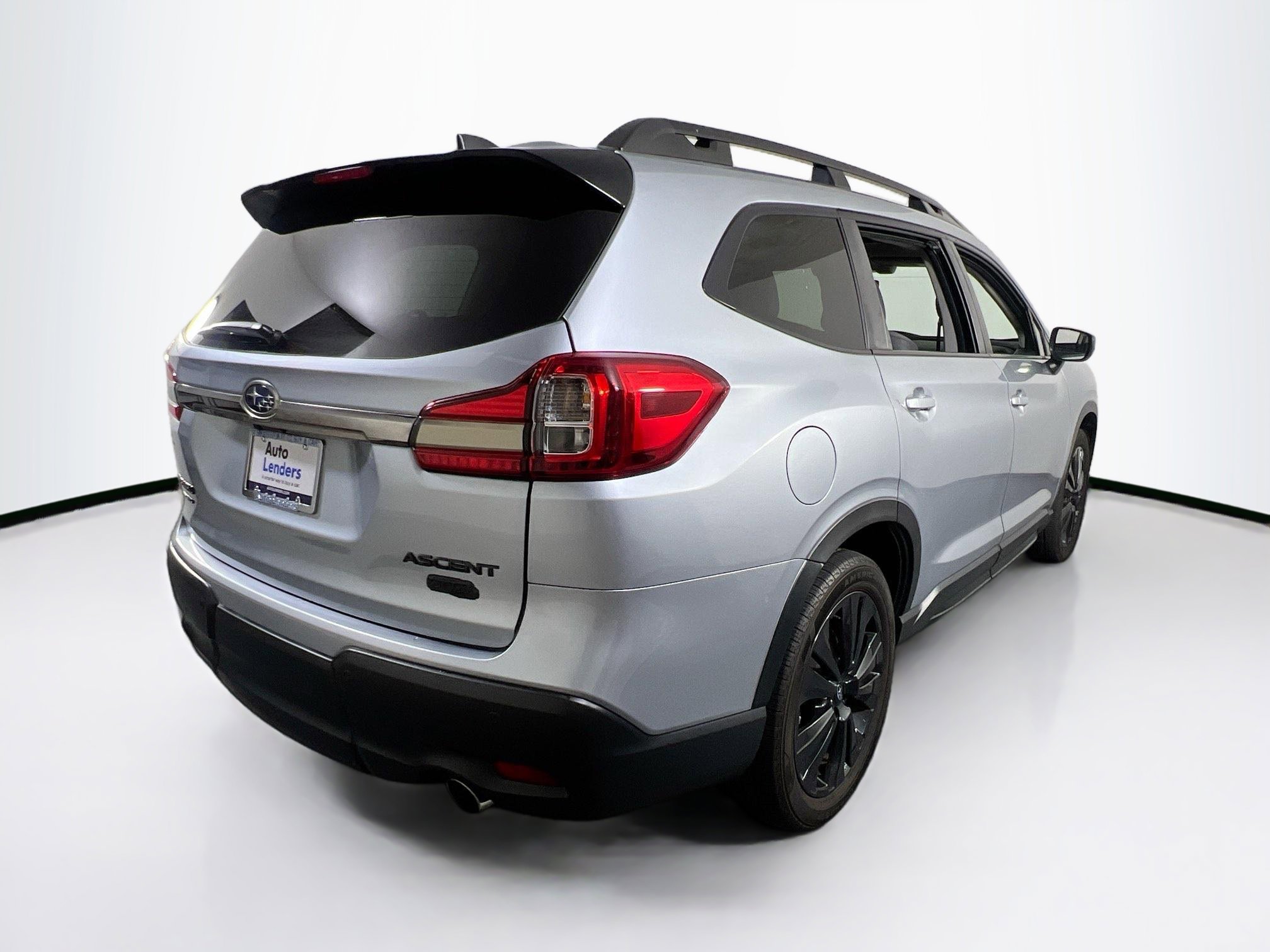 Used 2022 Subaru Ascent Onyx Edition image 5