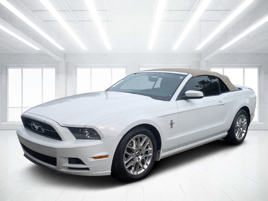 Used 2014 Ford Mustang Premium w/ Equipment Group 202A RWD image 7