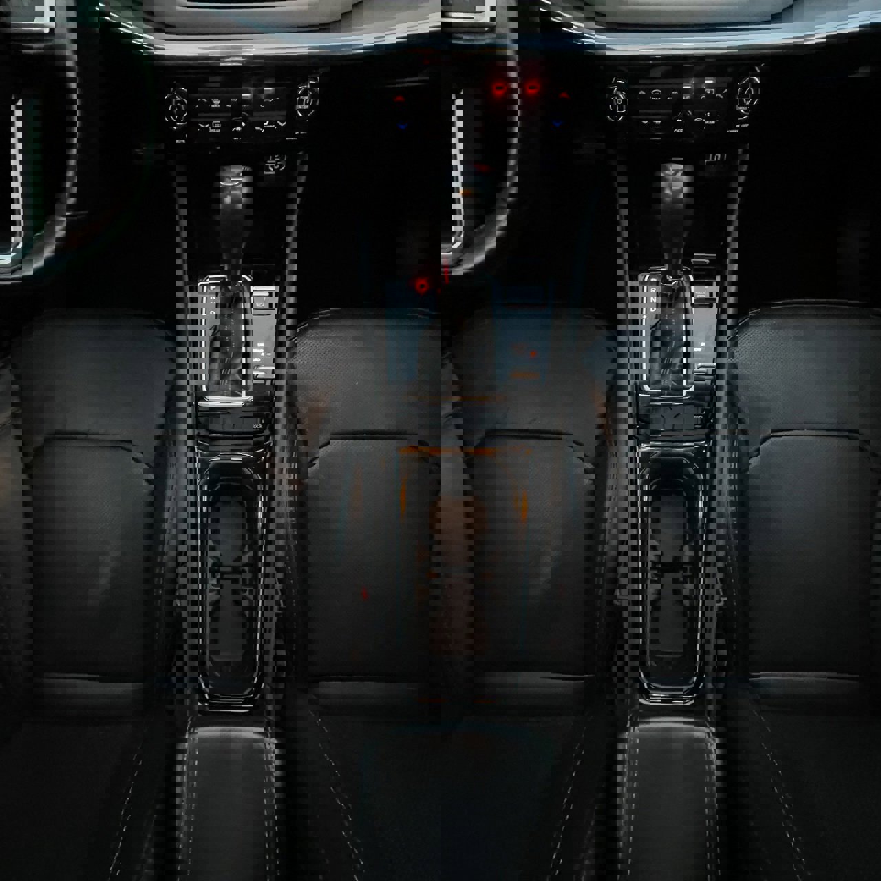 Used 2022 Jeep Compass Limited w/ Elite Group image 19