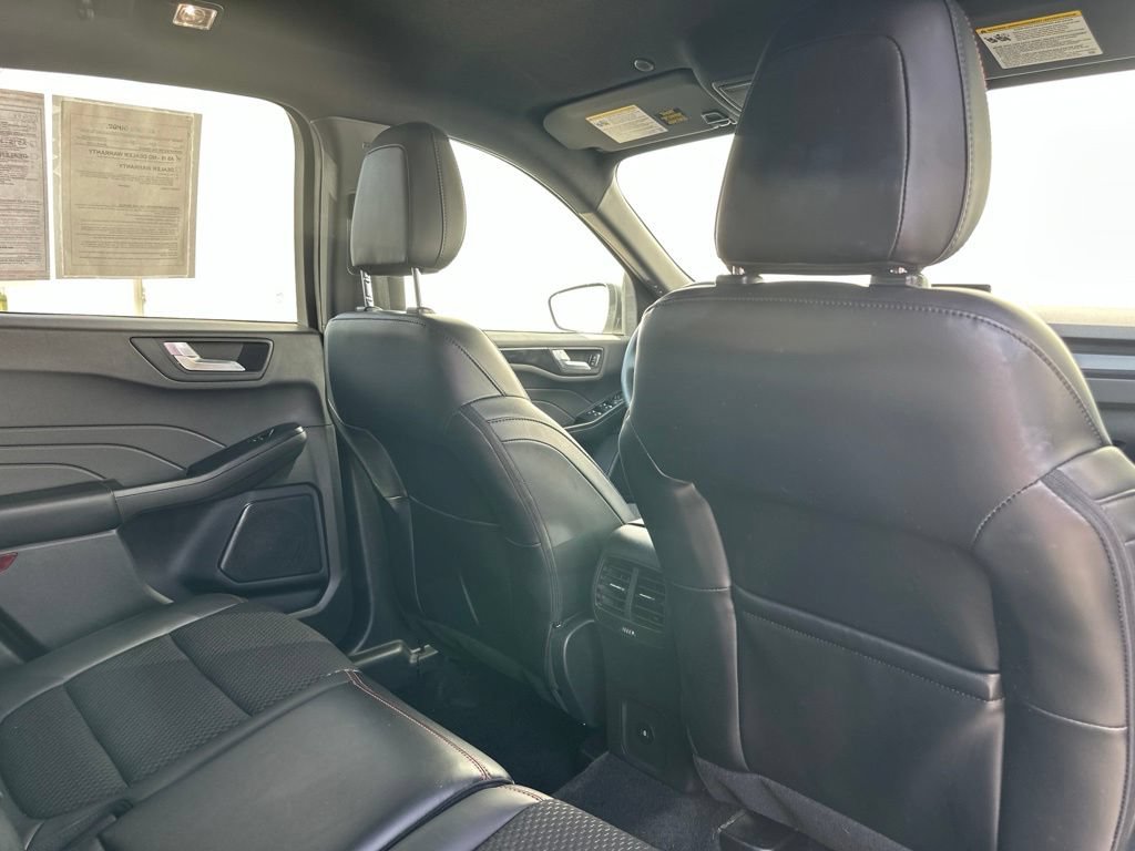 Used 2024 Ford Escape ST-Line w/ Tech Pack #1 AWD/4WD image 25