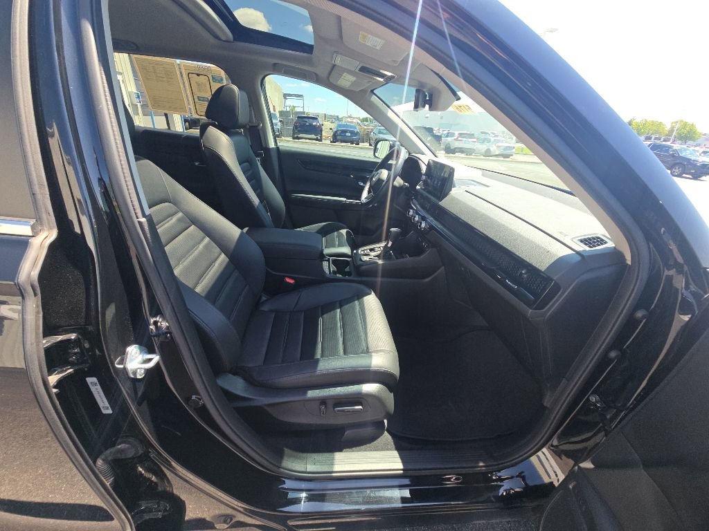 Used 2023 Honda CR-V EX-L image 32