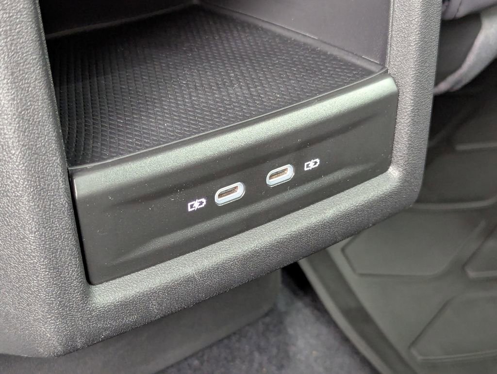 Certified 2023 Volkswagen ID.4 Pro image 23