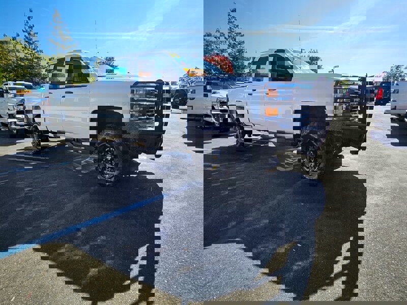 Used 2015 Chevrolet Silverado 3500 W/T w/ WT Fleet Convenience Package image 10