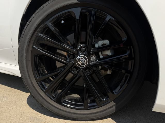 Certified 2025 Toyota Camry SE FWD image 9