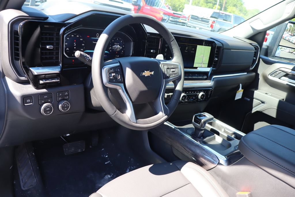 New 2026 Chevrolet Silverado 1500 LTZ w/ LTZ Premium Package AWD/4WD image 6