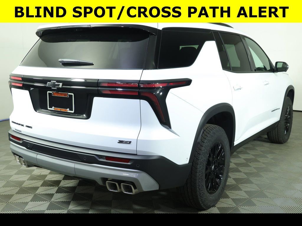 New 2026 Chevrolet Traverse Z71 w/ Enhanced Driving Package image 12