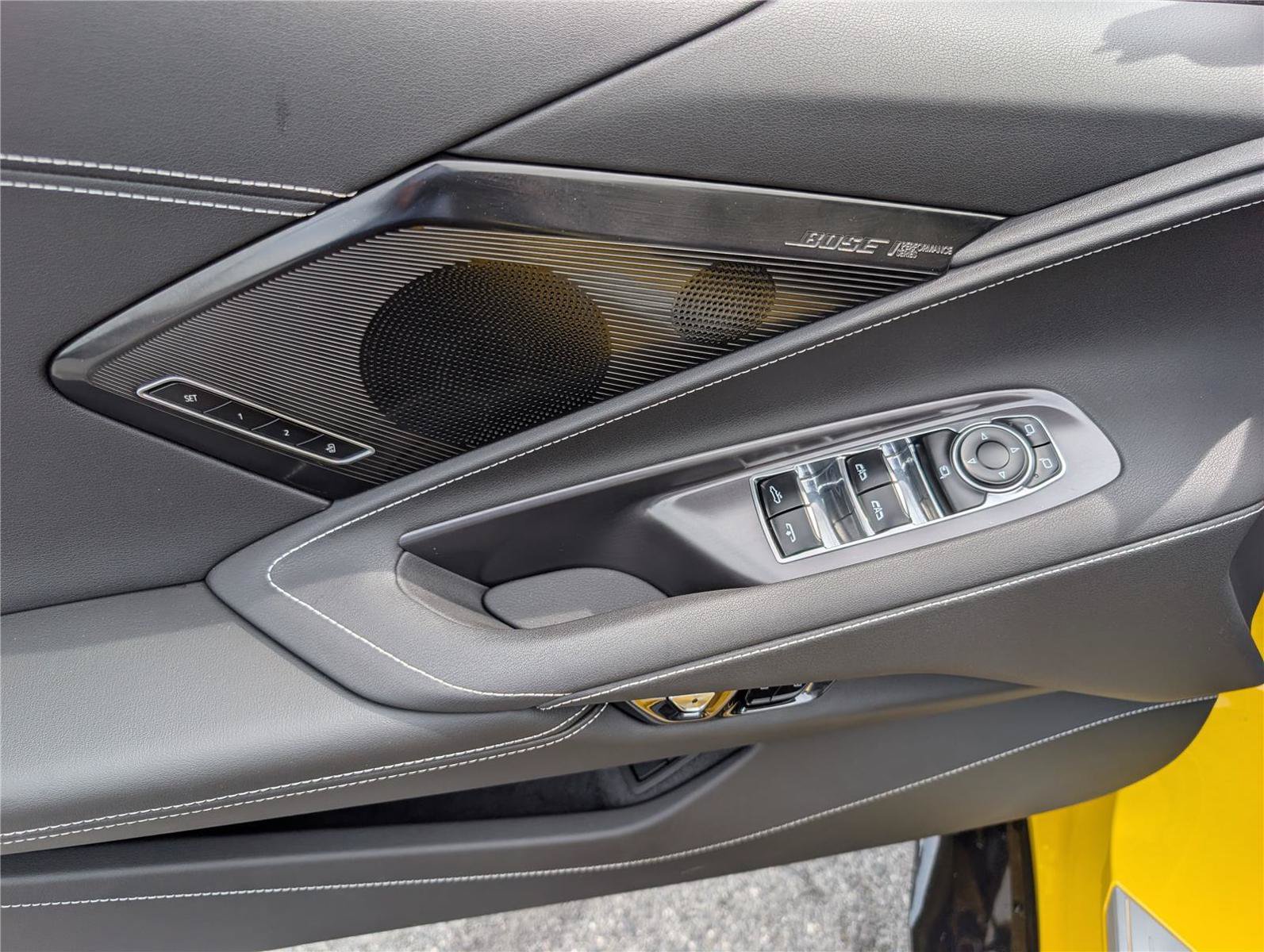 Used 2025 Chevrolet Corvette Z06 w/ Stealth Interior Trim Package RWD image 16