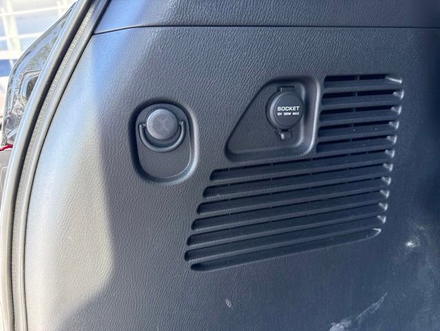 Used 2023 INFINITI QX80 Sensory w/ All-Season Package AWD/4WD image 24