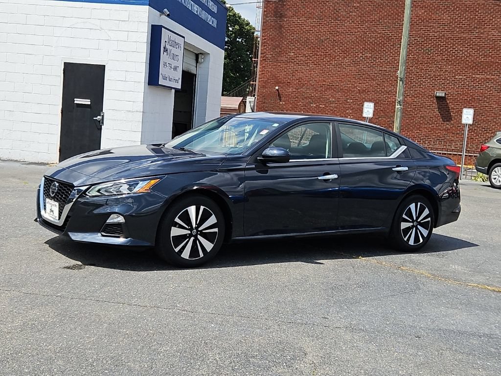 Used 2021 Nissan Altima 2.5 SV FWD image 3