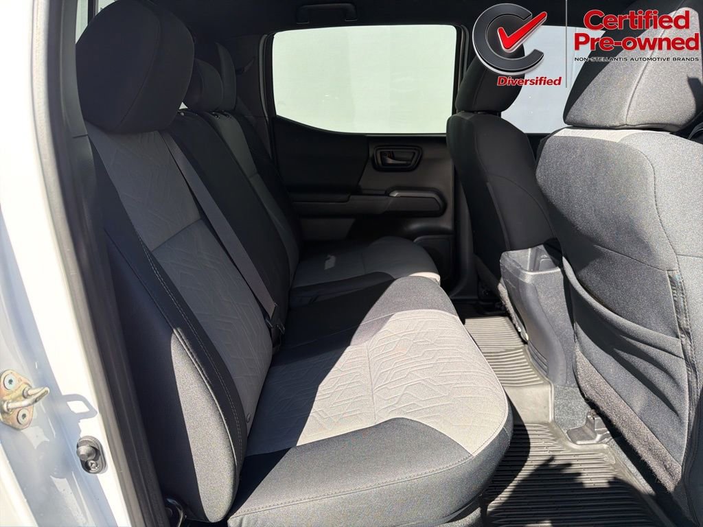 Used 2020 Toyota Tacoma TRD Off-Road AWD/4WD image 26