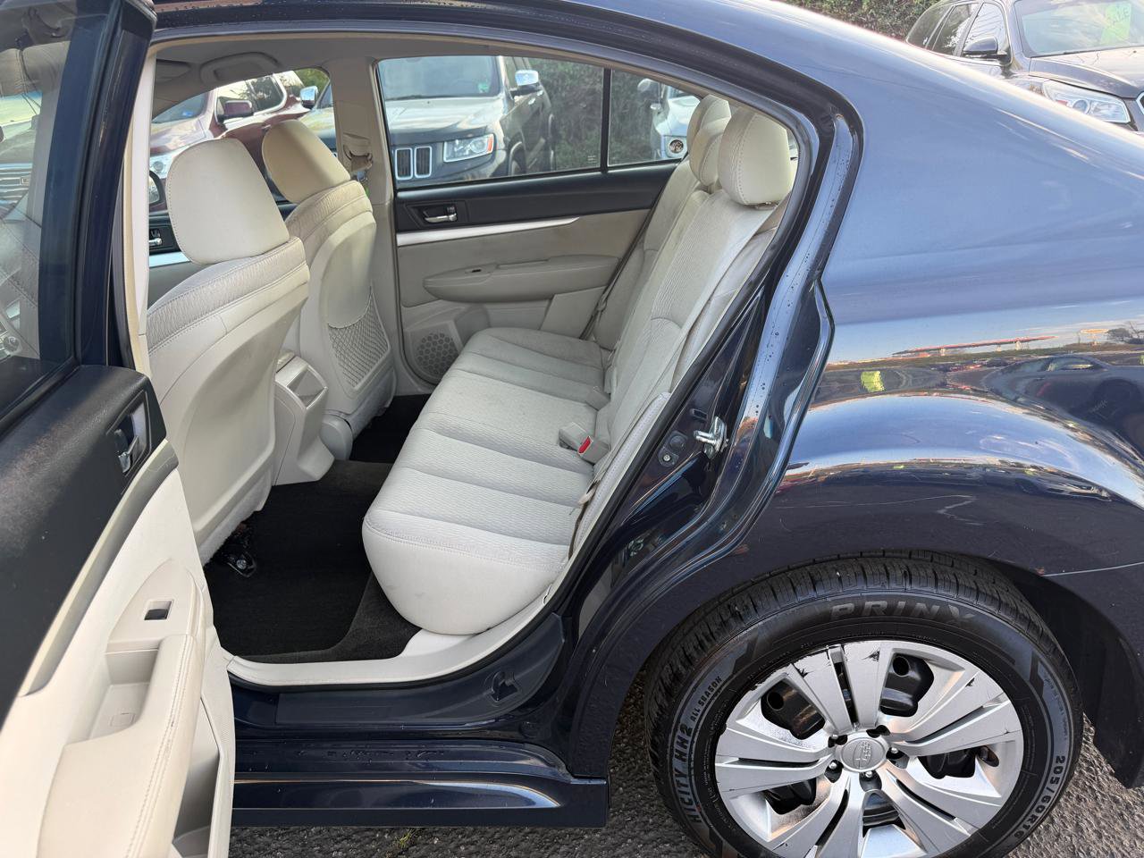 Used 2012 Subaru Legacy 2.5i image 13