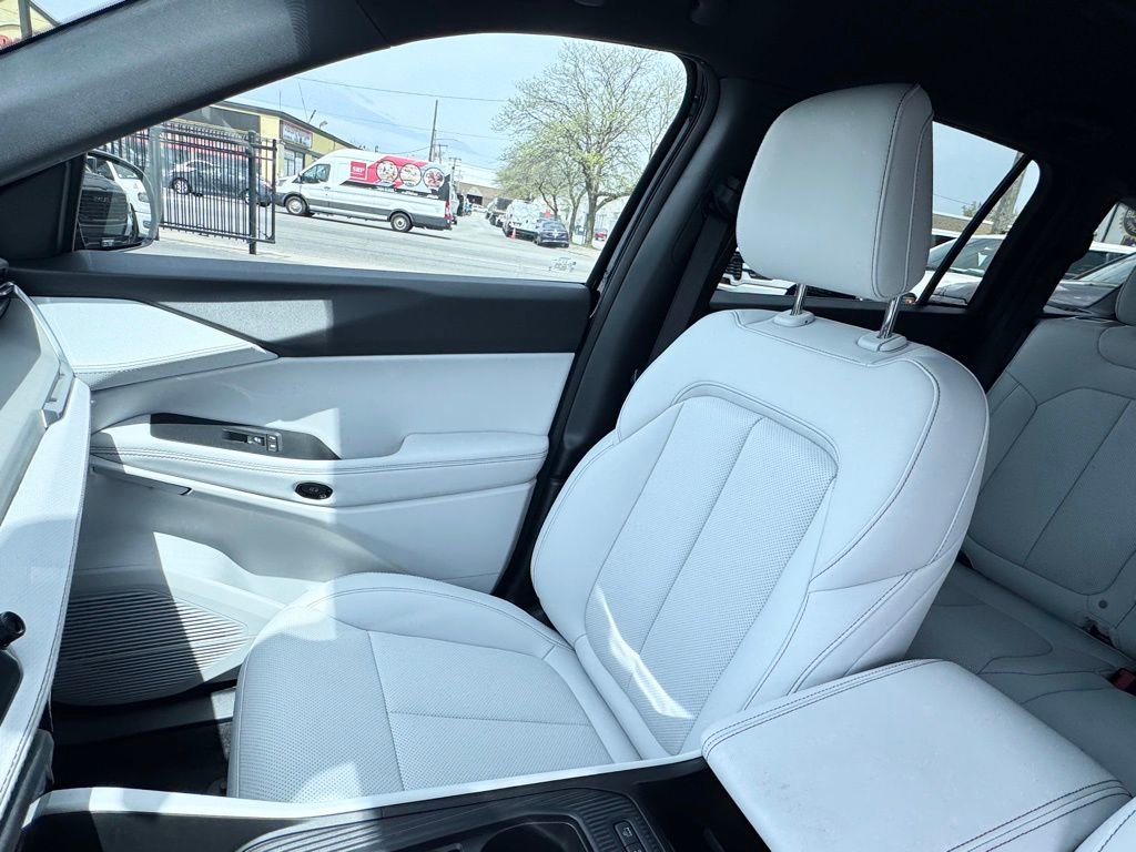 New 2026 Jeep Cherokee Limited AWD/4WD image 14