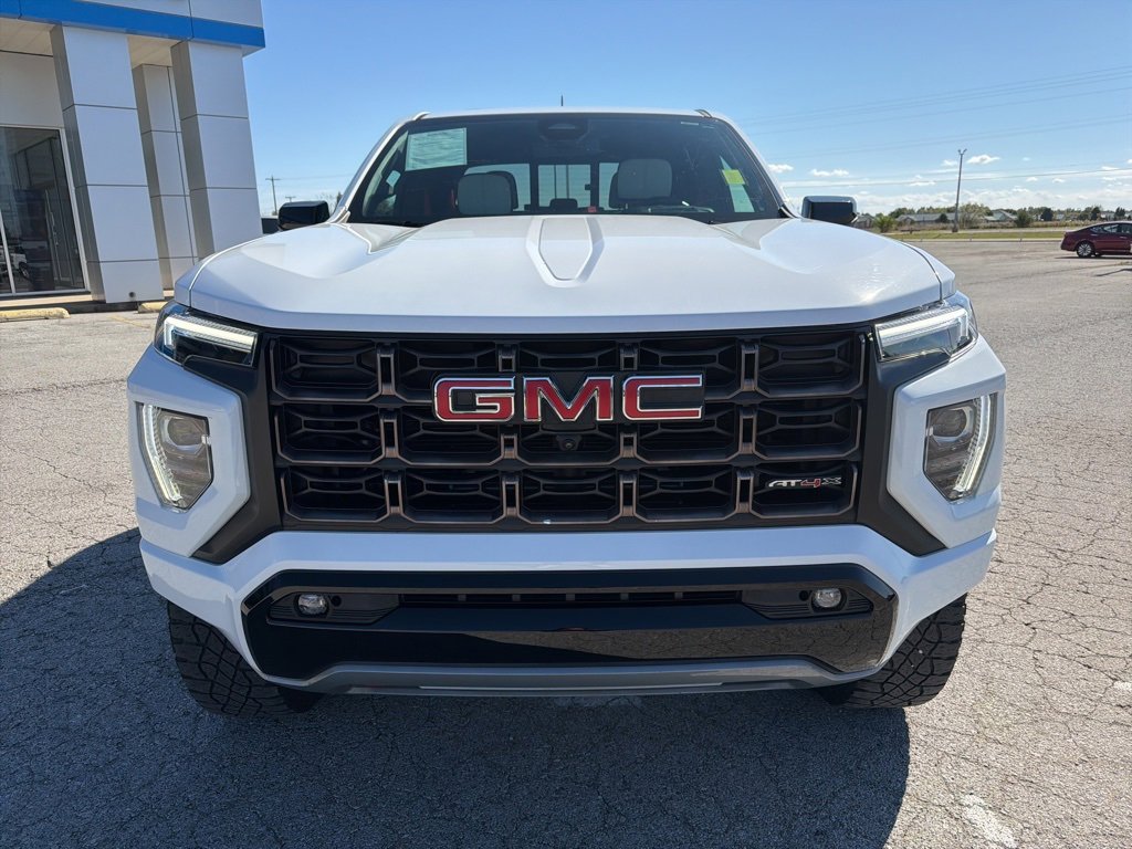 Used 2024 GMC Canyon AT4X image 2