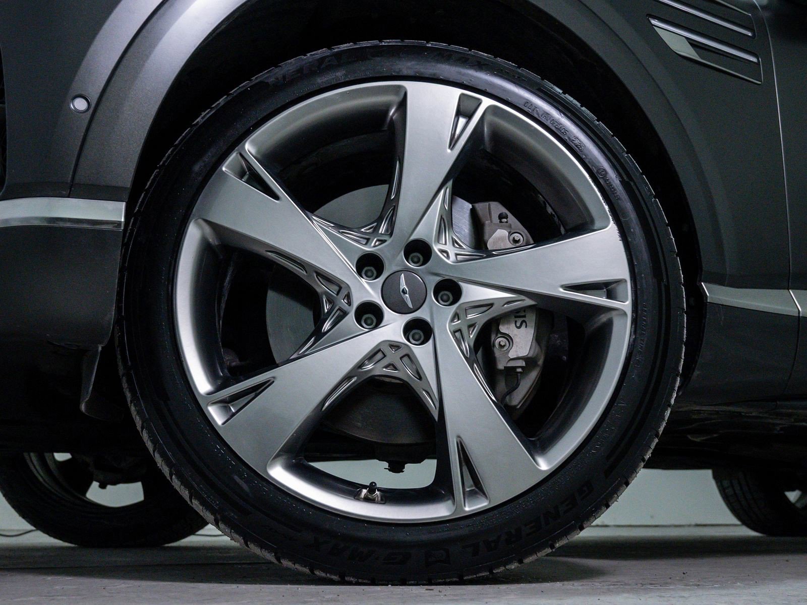 Used 2024 Genesis GV80 3.5T w/ Prestige Matte Package image 6