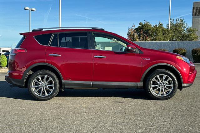 Certified 2018 Toyota RAV4 Limited w/ Advanced Technology Package image 6