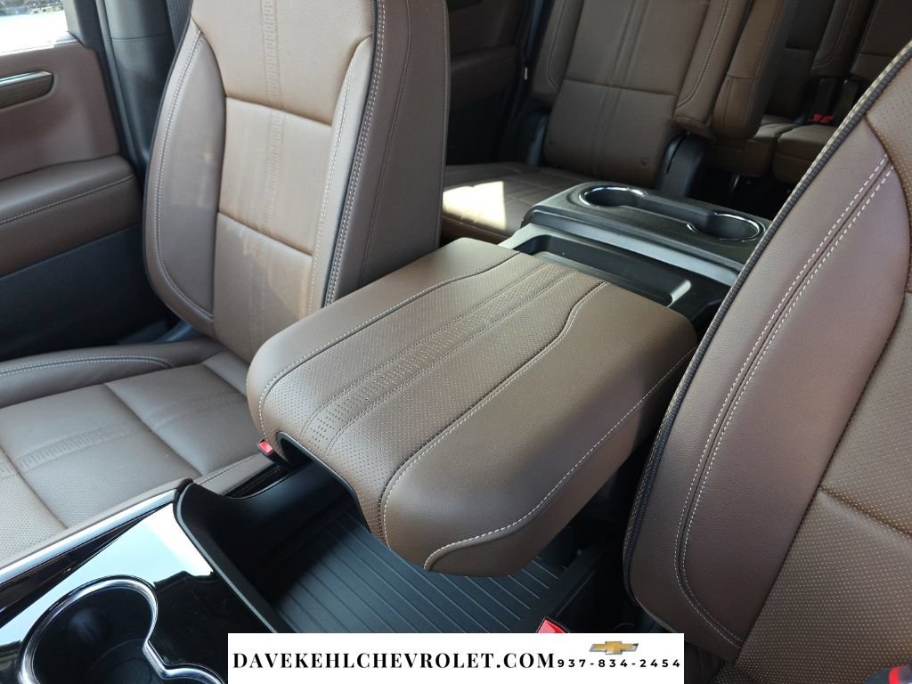 Used 2026 Chevrolet Tahoe High Country w/ Sun And Tow Package AWD/4WD image 23