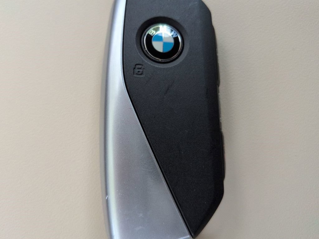 New 2025 BMW X3 xDrive30i w/ Convenience Package AWD/4WD image 29
