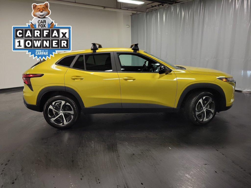 Used 2024 Chevrolet Trax RS w/ Driver Confidence Package FWD image 9