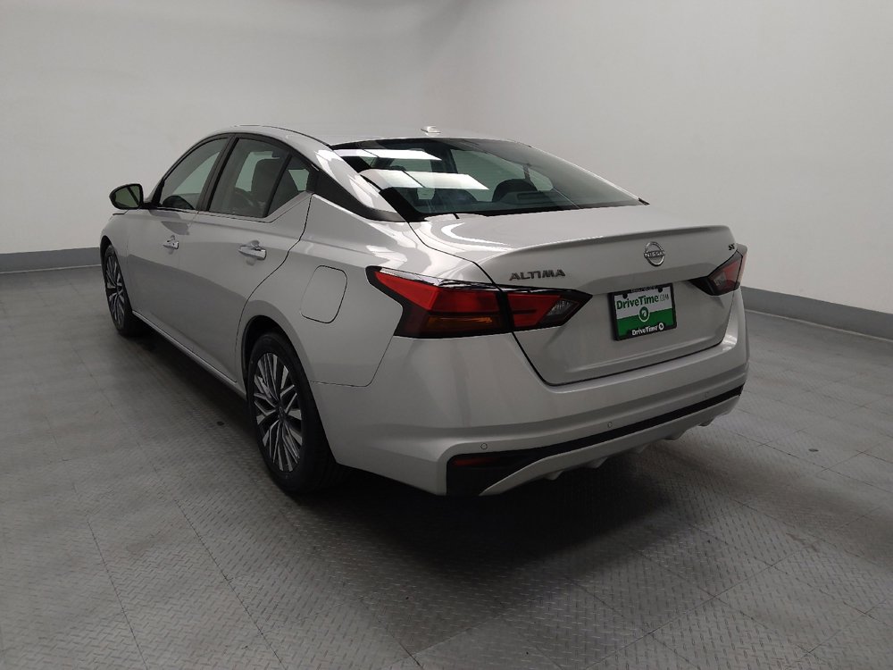 Used 2024 Nissan Altima 2.5 SV image 5