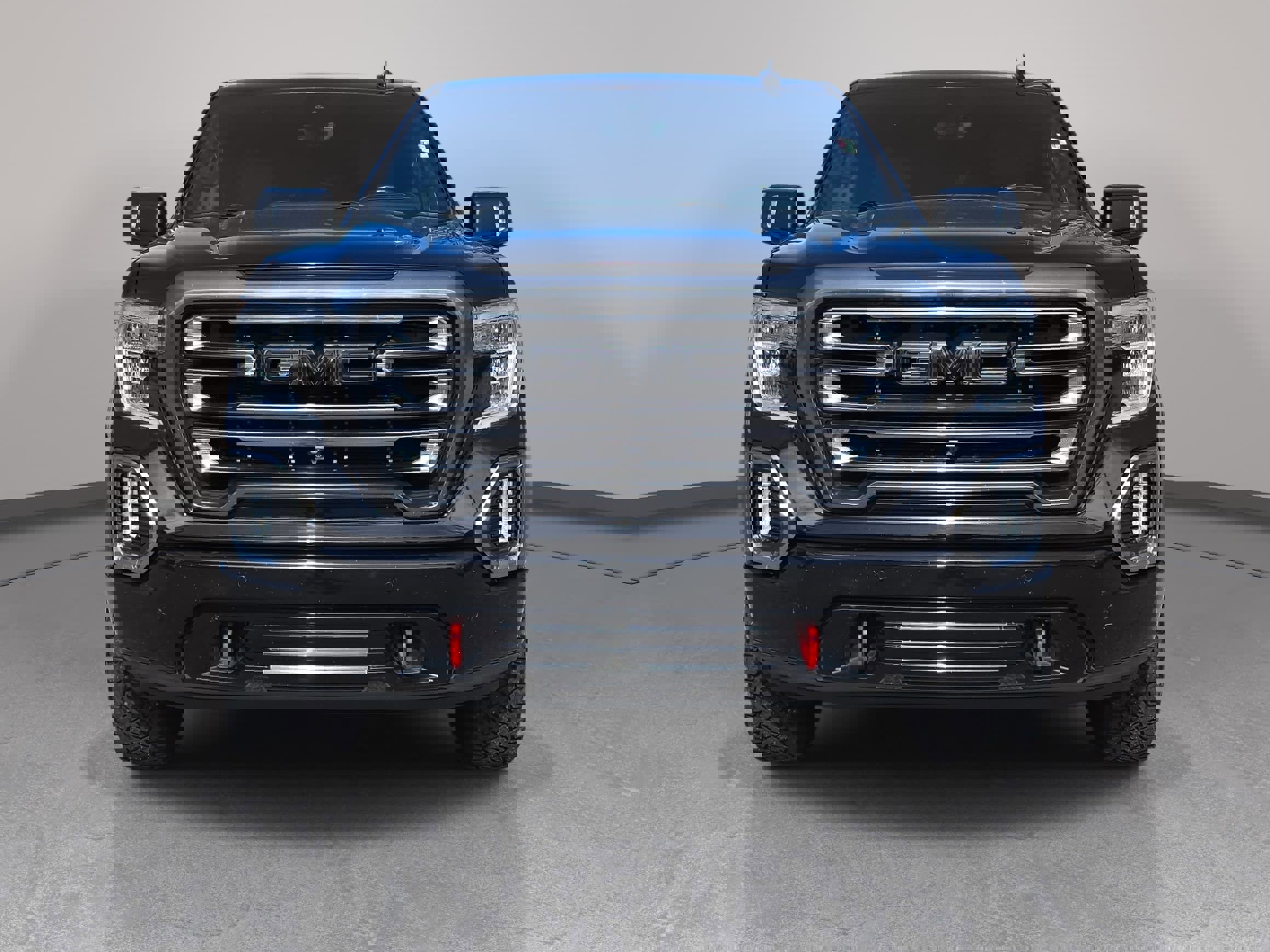 Used 2020 GMC Sierra 1500 AT4 w/ AT4 Premium Package image 2