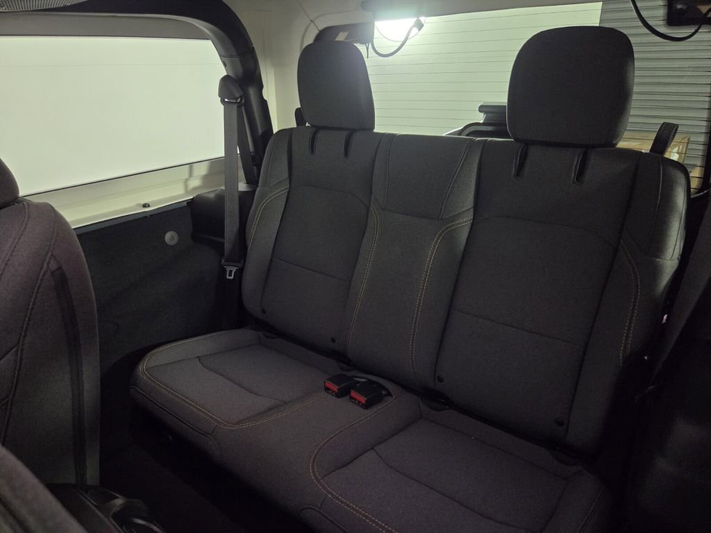 Used 2026 Jeep Wrangler Sport AWD/4WD image 22
