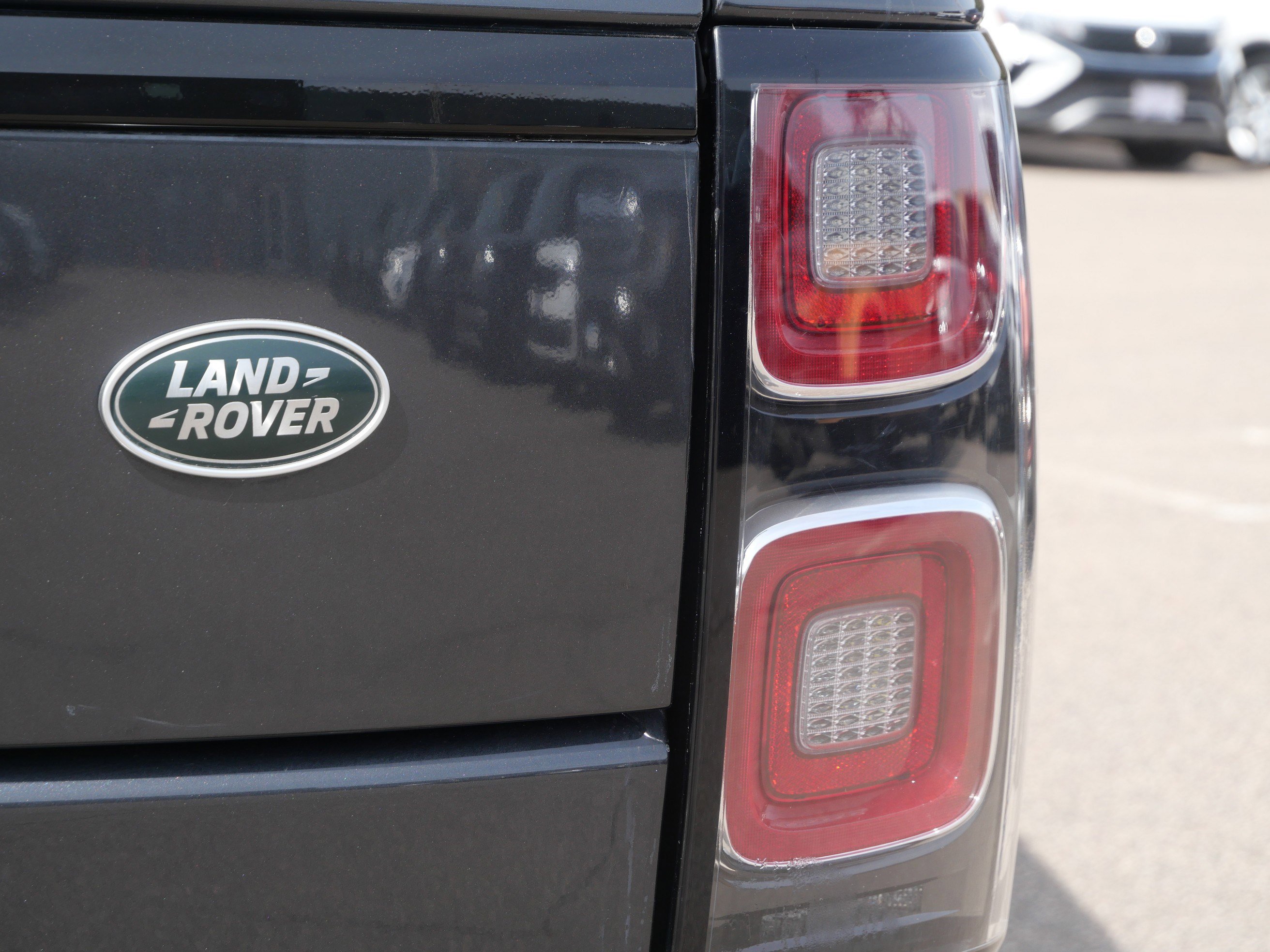 Used 2021 Land Rover Range Rover P525 Westminster Edition LWB image 11
