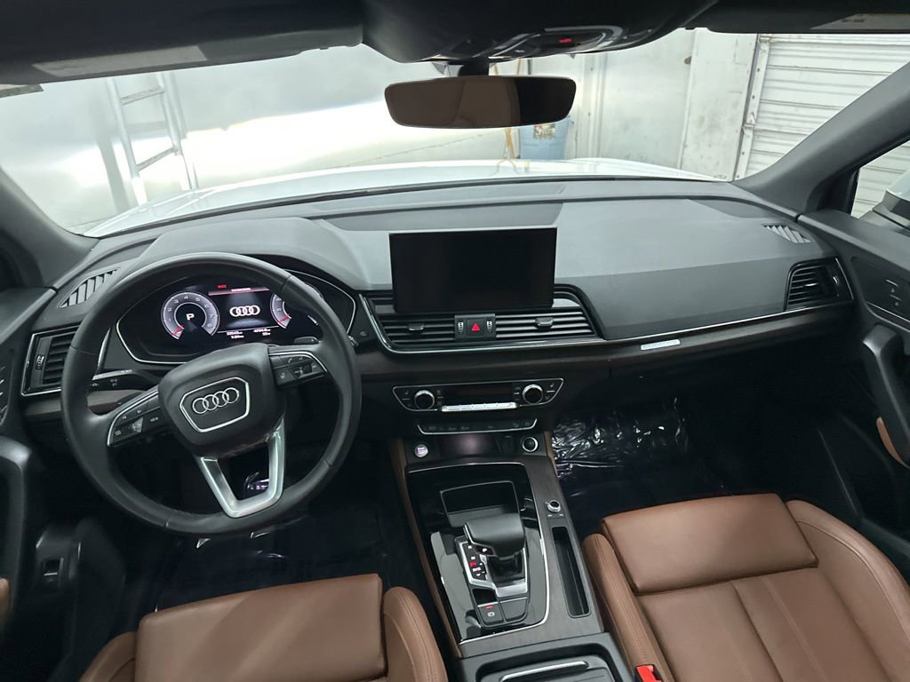 Used 2021 Audi Q5 2.0T Premium Plus w/ Premium Plus Package image 23