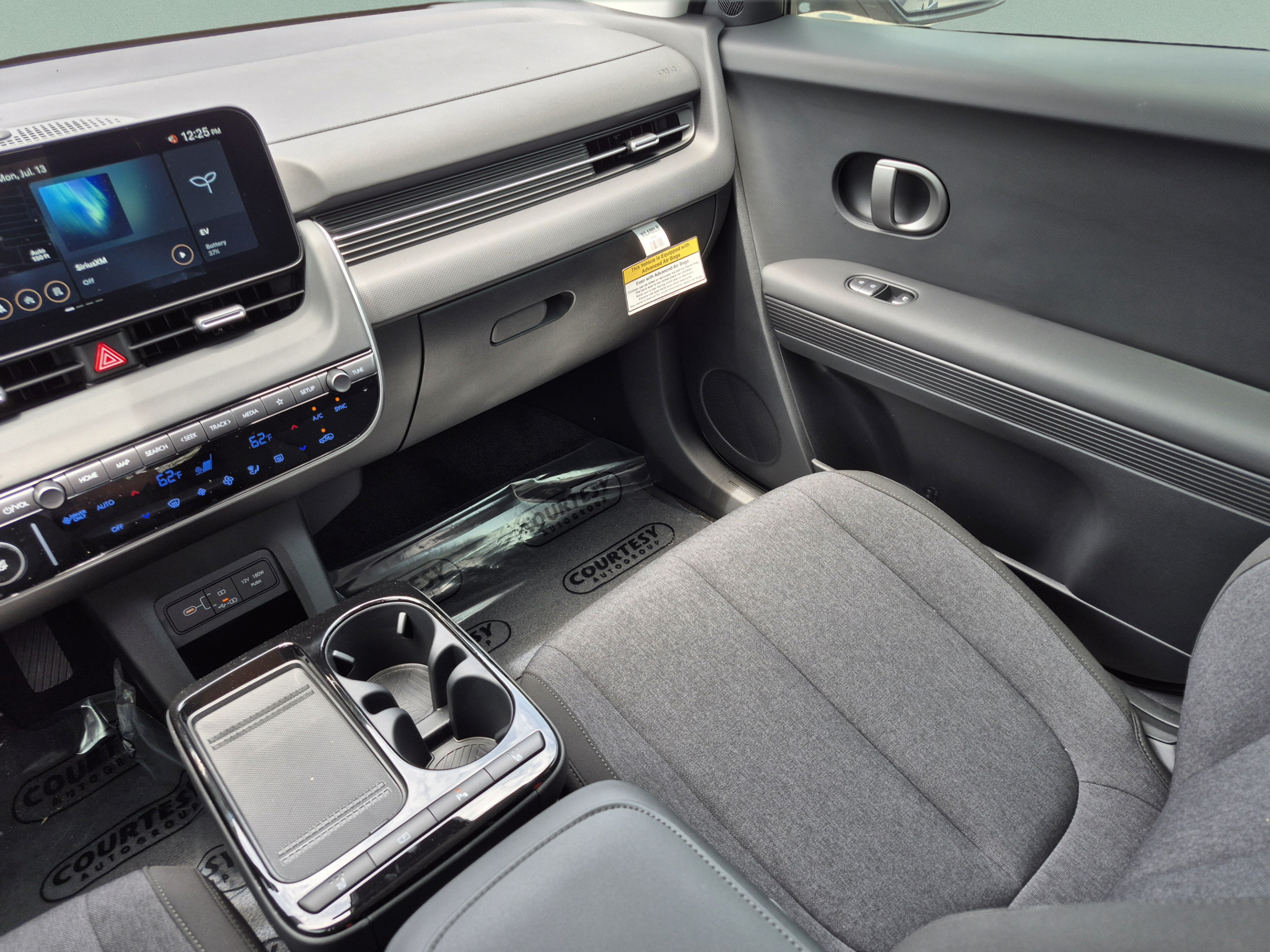 New 2026 Hyundai Ioniq 5 SE AWD/4WD image 13