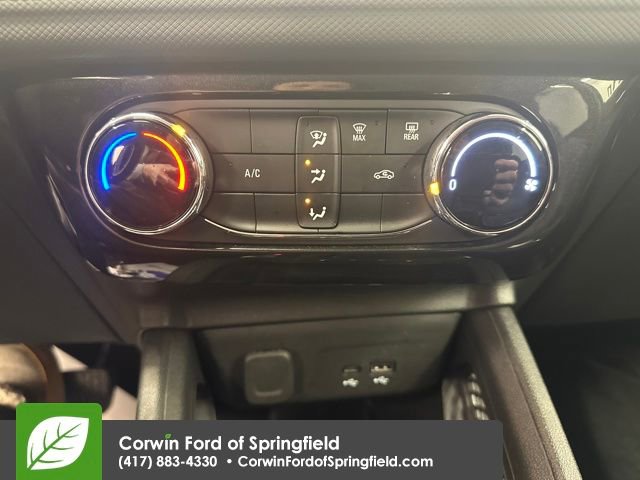 Used 2025 Chevrolet TrailBlazer LT w/ Driver Confidence Package image 24