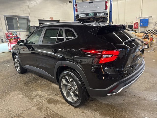 New 2026 Chevrolet Trax LT image 4