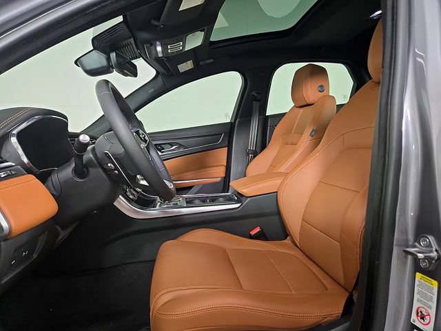 Used 2024 Jaguar XF R-Dynamic SE RWD image 14