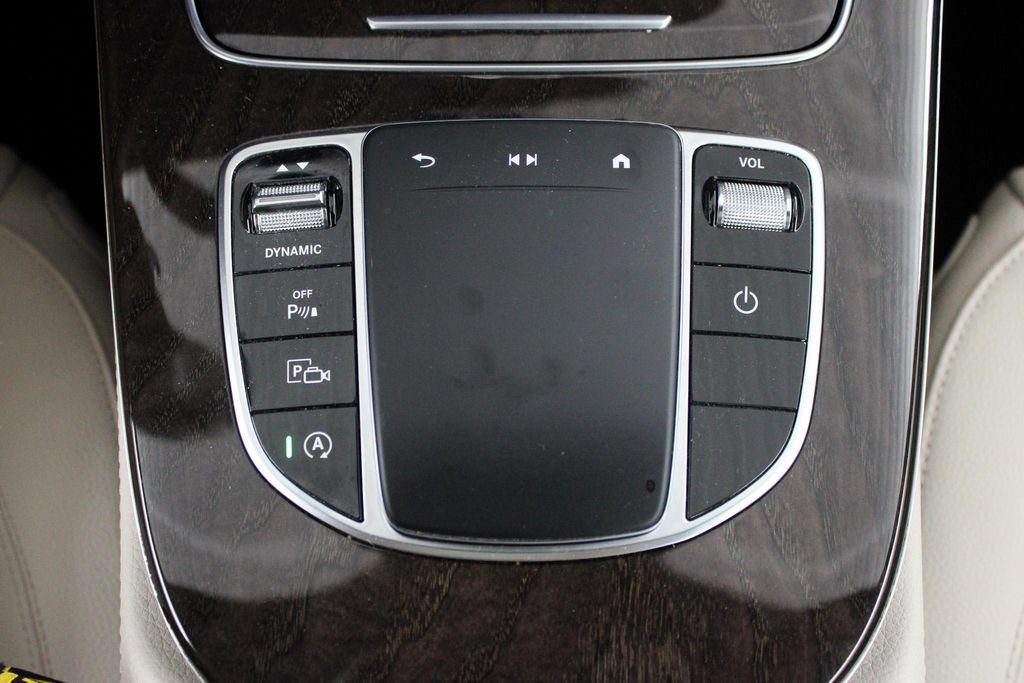 Used 2023 Mercedes-Benz E 350 4MATIC Sedan image 39