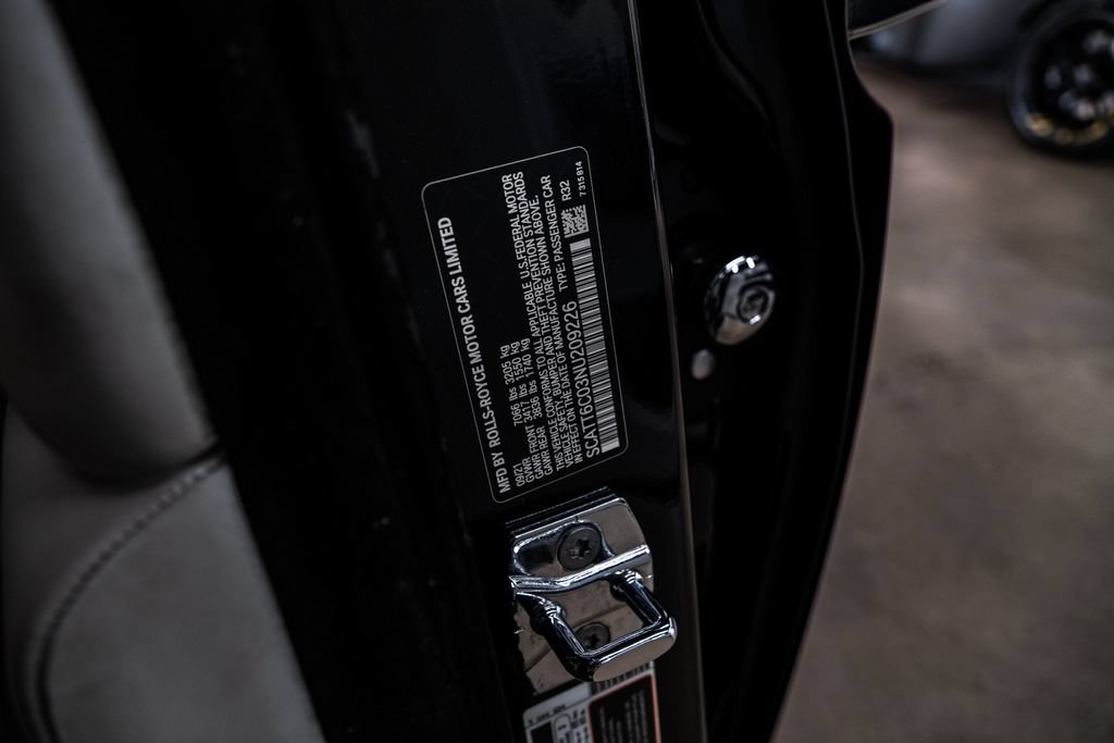 Used 2022 Rolls-Royce Phantom Sedan w/ The Phantom Package RWD image 50