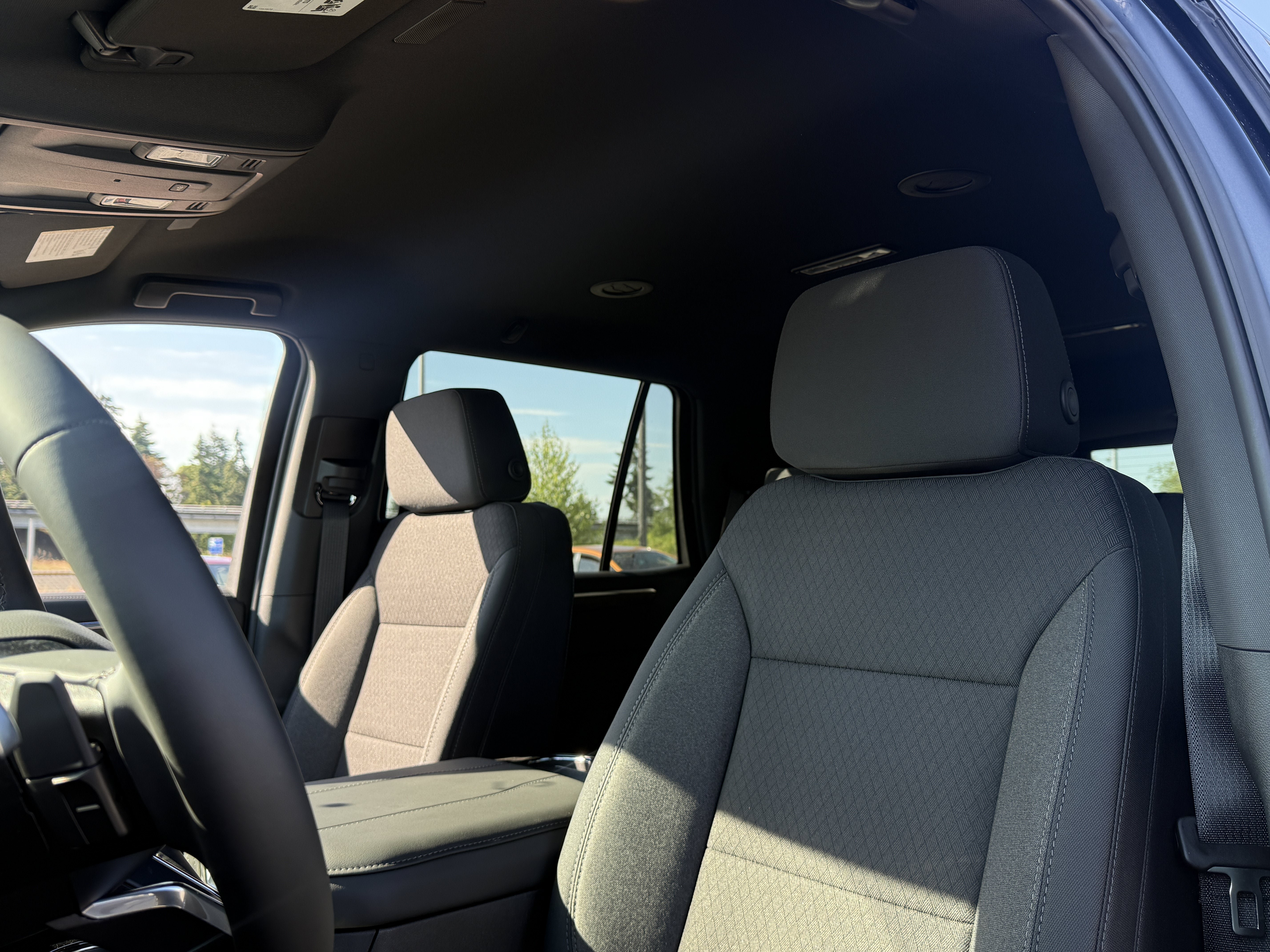 New 2026 Chevrolet Tahoe LS w/ LPO, Dark Essentials Package AWD/4WD image 10