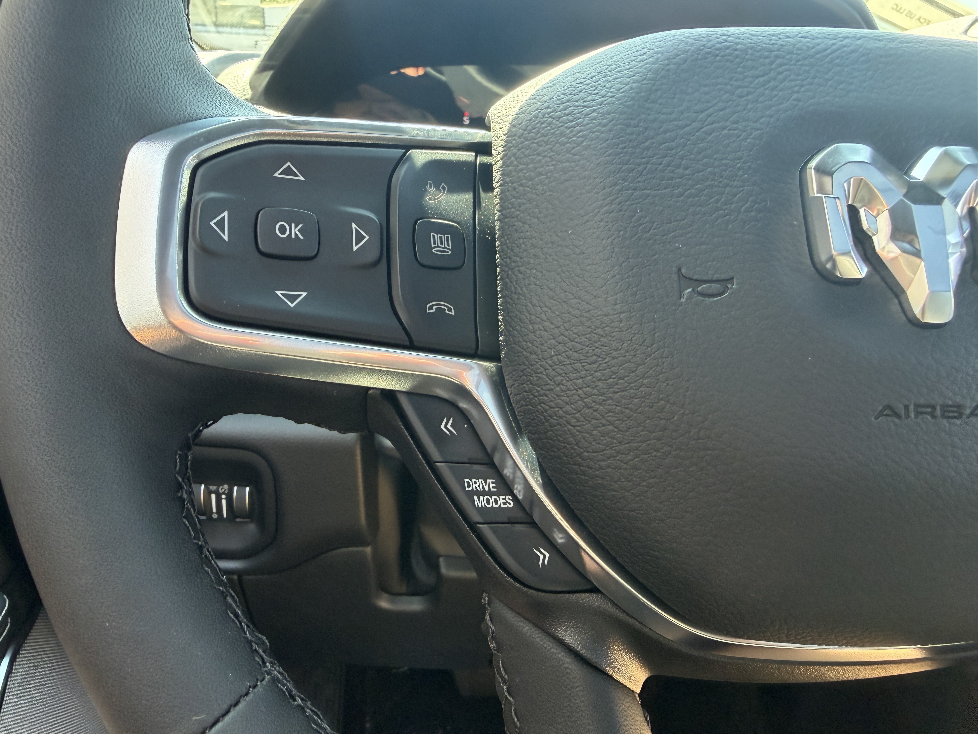 New 2026 RAM 1500 Laramie w/ Night Edition AWD/4WD image 46