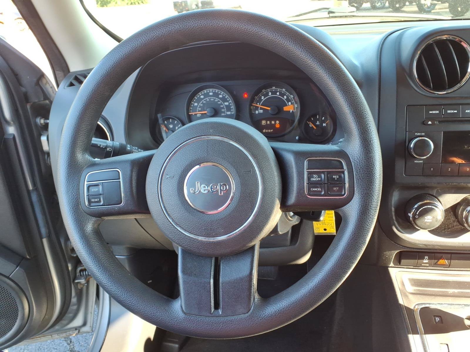 Used 2015 Jeep Patriot Sport w/ Power Value Group AWD/4WD image 16