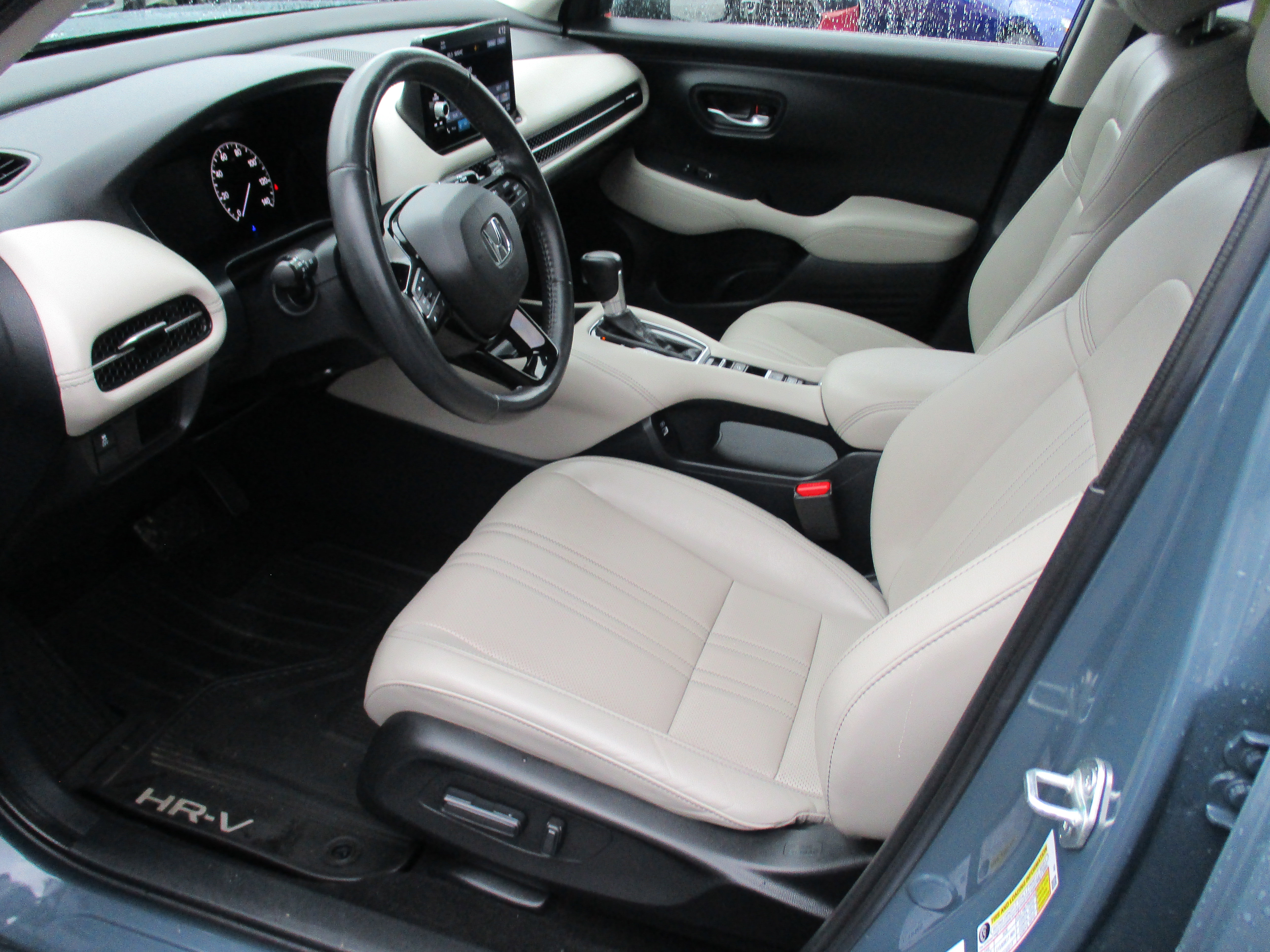 Certified 2023 Honda HR-V EX-L image 12