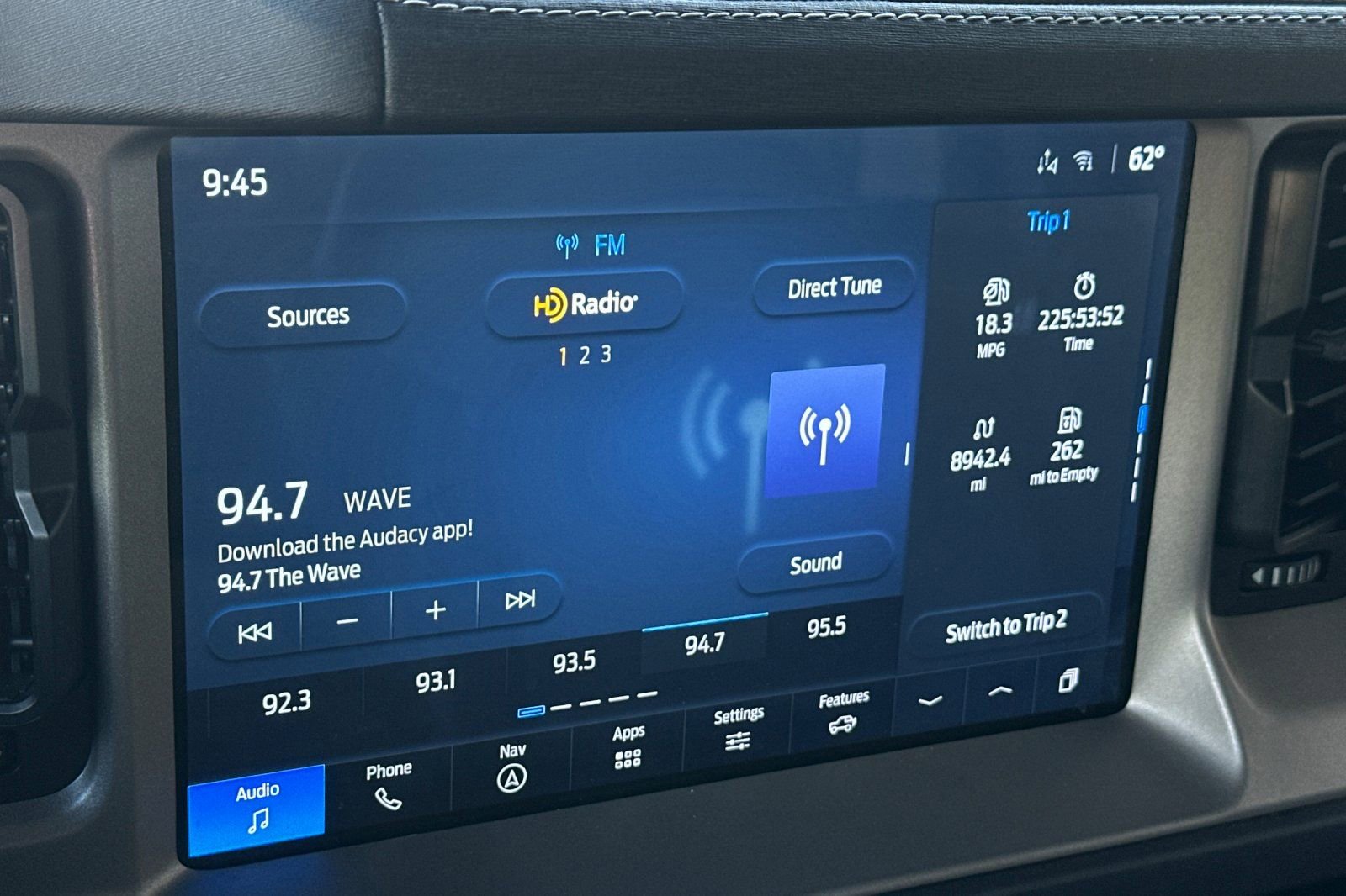 Used 2025 Ford Bronco Outer Banks image 18